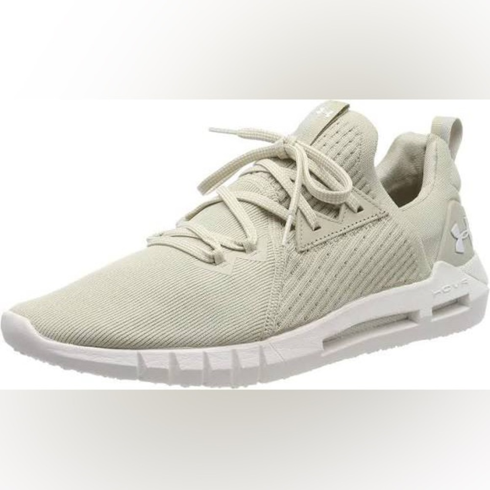 Brand New Under Armour HOVR SLK Size 8